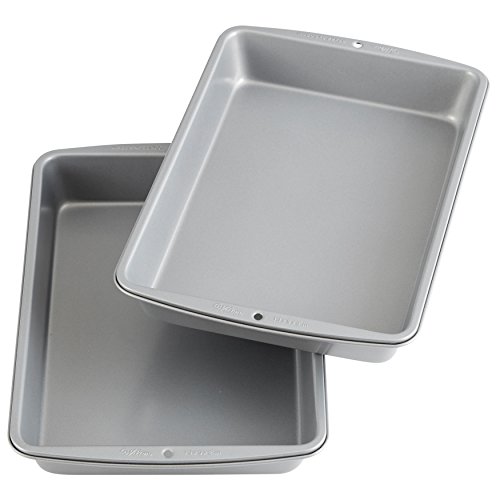 Wilton Non-Stick 9 x 13-Inch Oblong Cake Pan