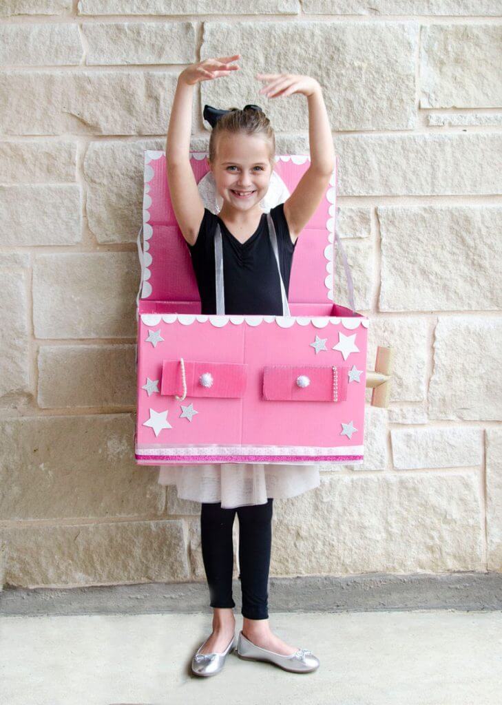 DIY Ballerina Jewellery Box Costume