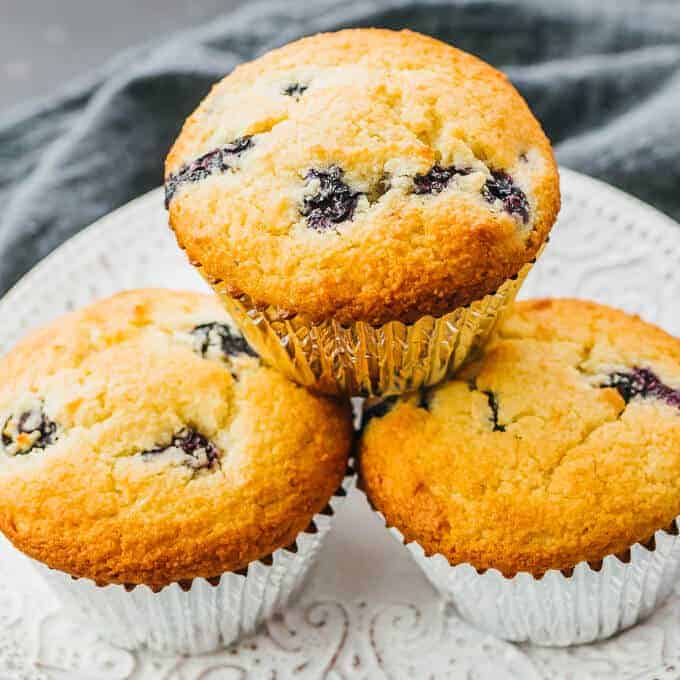 blueberry lemon muffins