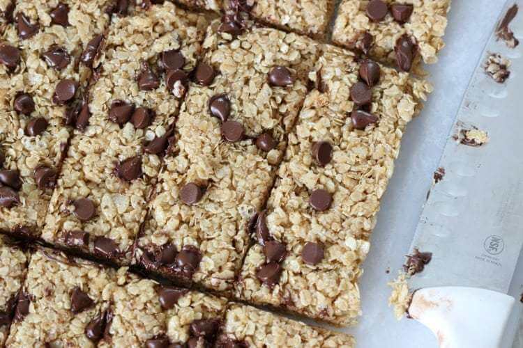 Chocolate chip granola bars