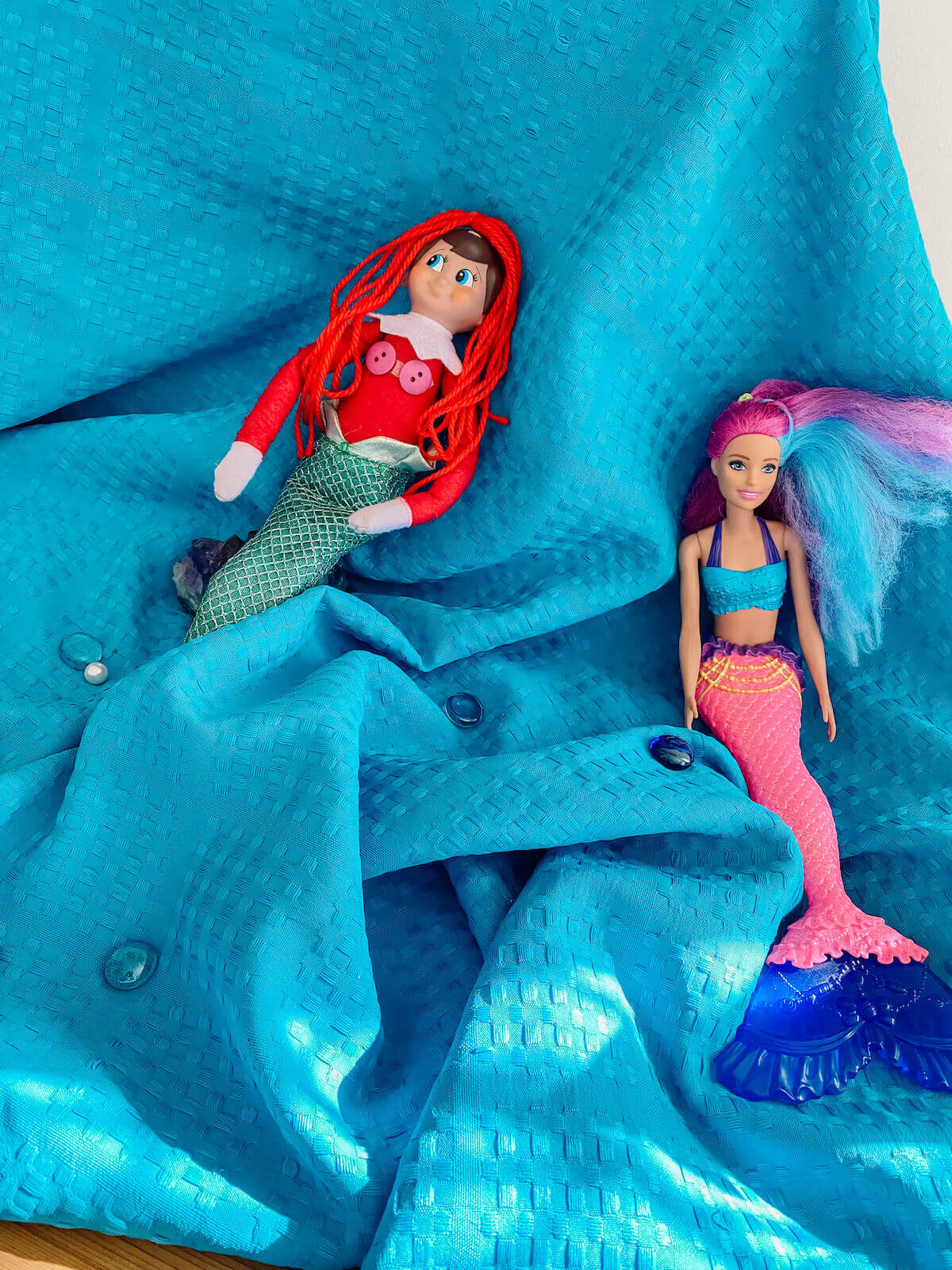 Elf on the shelf as the little mermaid