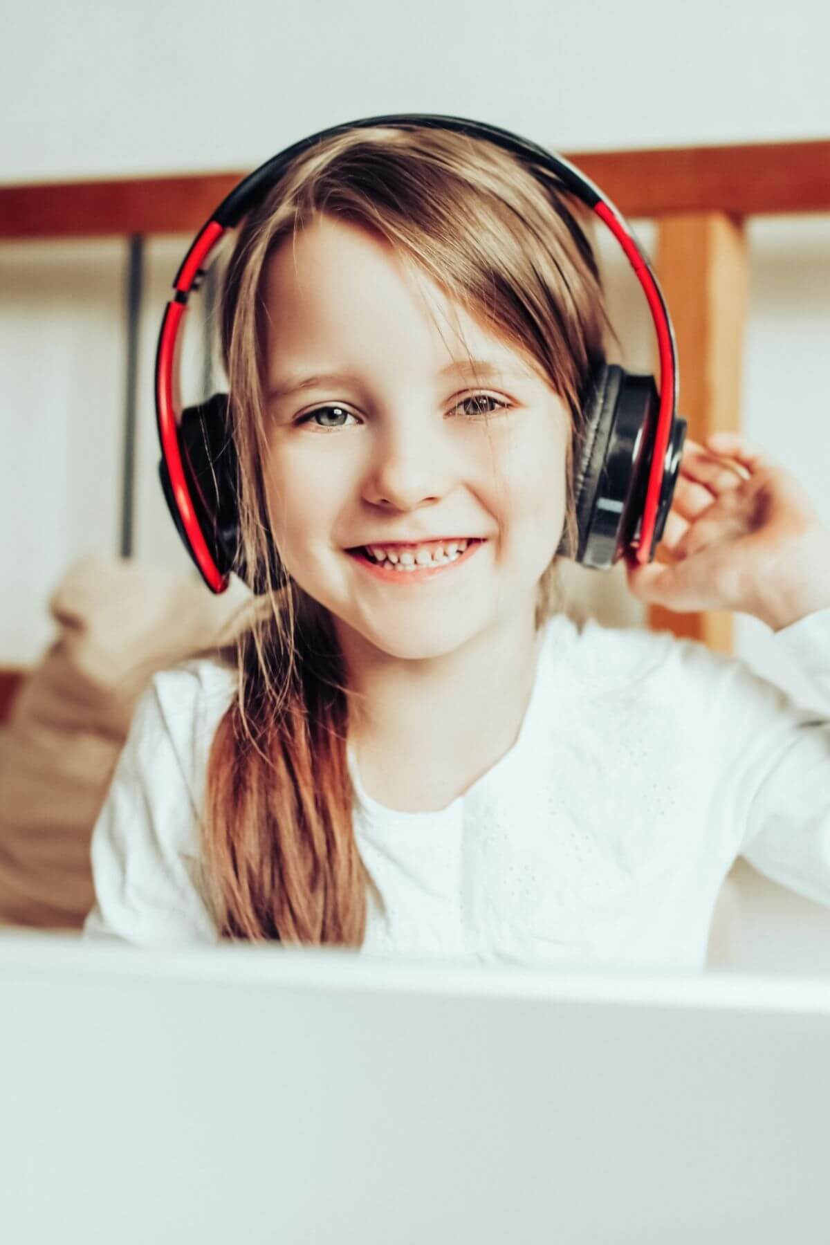 child listening to audiobook