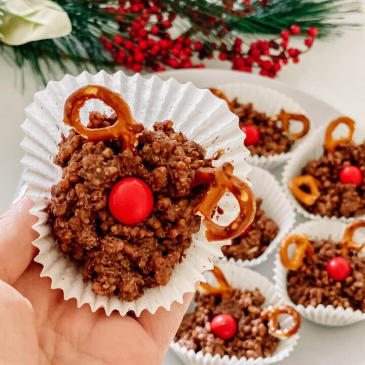 reindeer crackle chocolate christmas treat