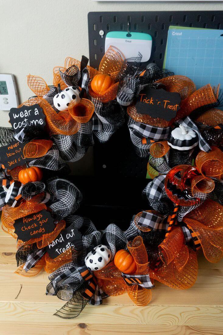 diy halloween wreath