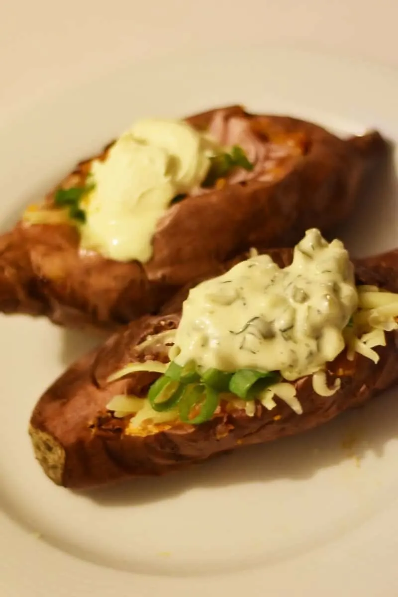 Baked sweet potatoes air fryer