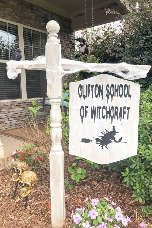 homemade halloween sign post