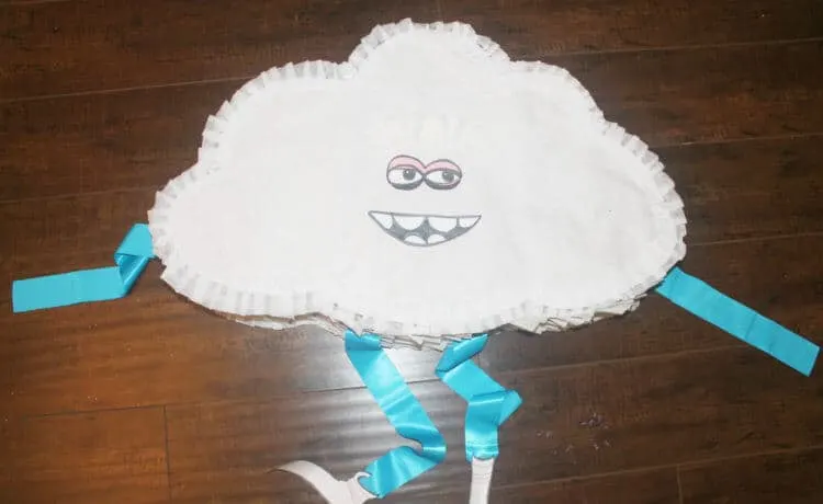 DIY Cloudguy Pinata