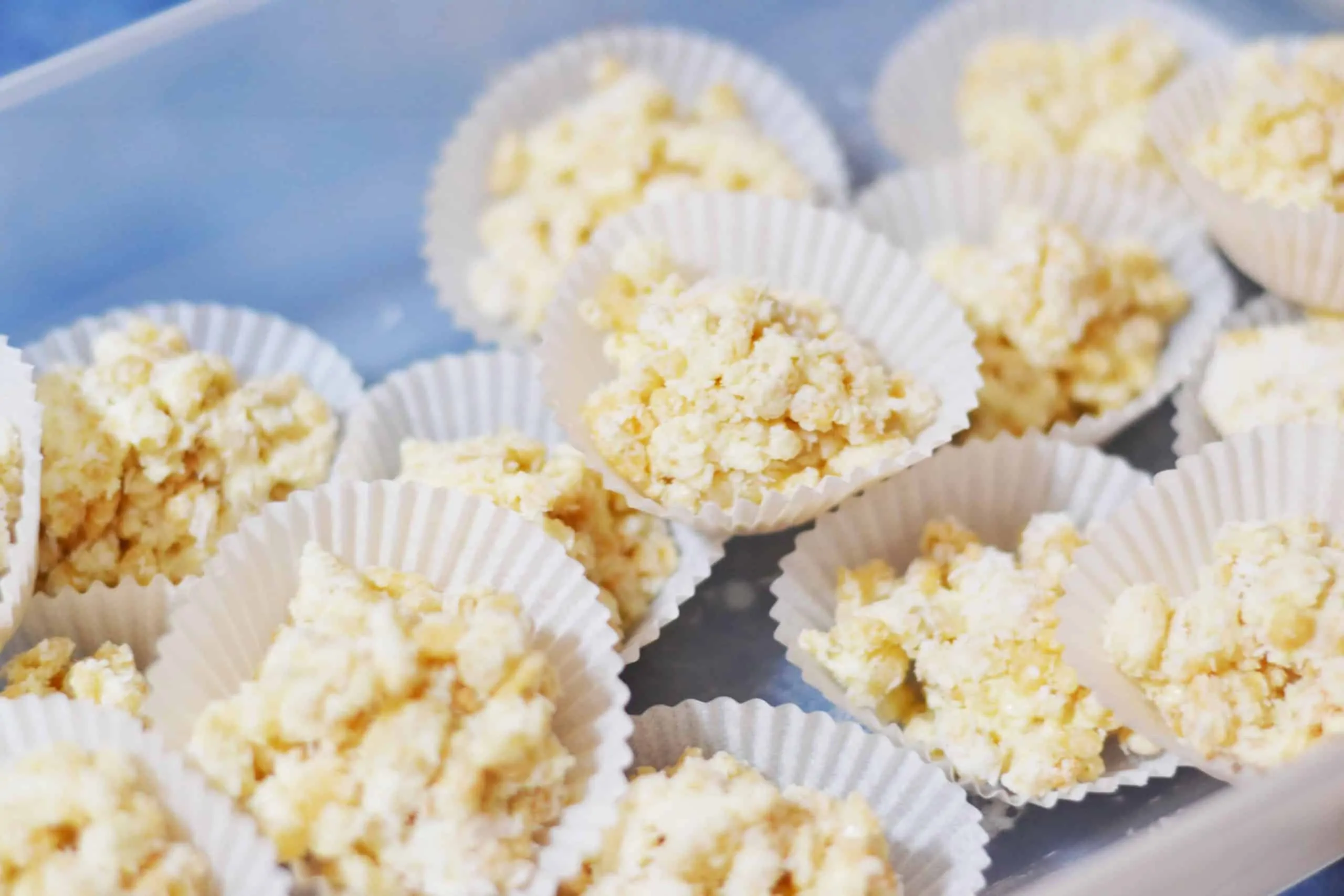 White chocolate crackles no copha recipe