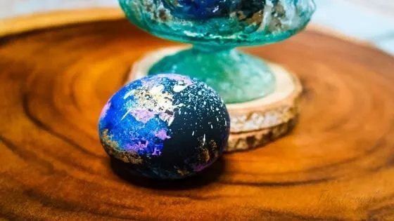 galaxy painted easter eggs