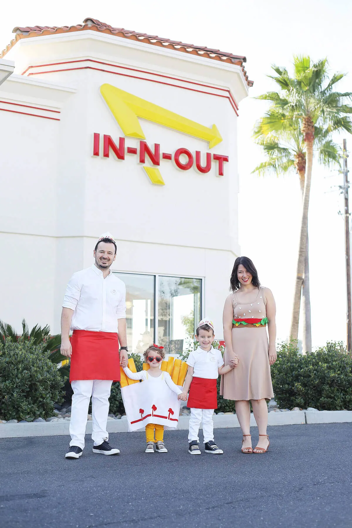 In-N-Out Fast Food Family costume