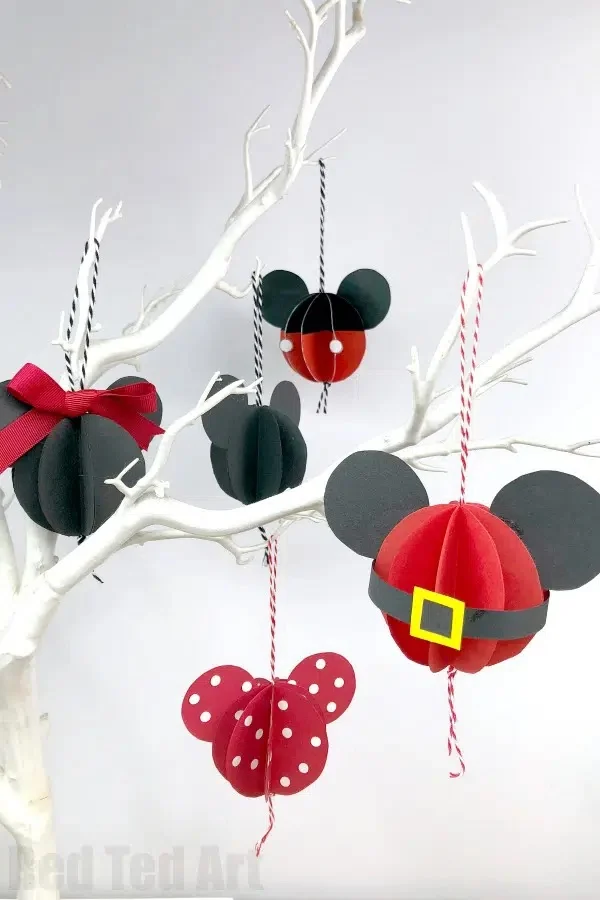 mickey mouse and minni mouse diy paper ornaments.