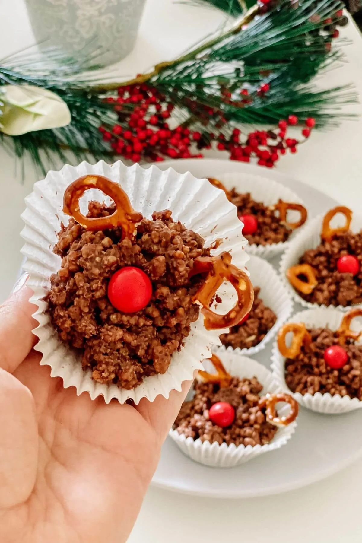 reindeer crackle chocolate christmas treat