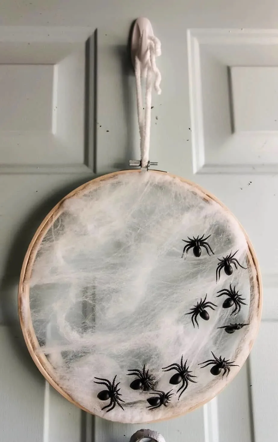 spider web embroidery hoop